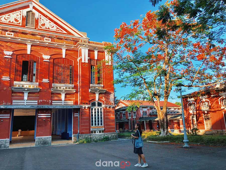 Tour Bình Dương Đi Đà Nẵng 3 ngày 2 đêm Tour Bình Dương Đi Đà Nẵng 3 ngày 2 đêm