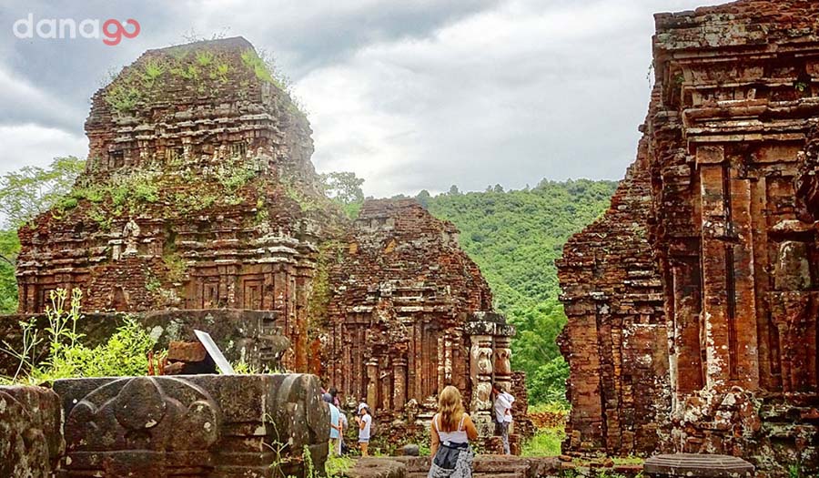 Tour Buôn Mê Thuột Đi Đà Nẵng 3 ngày 2 đêm Tour Buôn Mê Thuột Đi Đà Nẵng 3 ngày 2 đêm